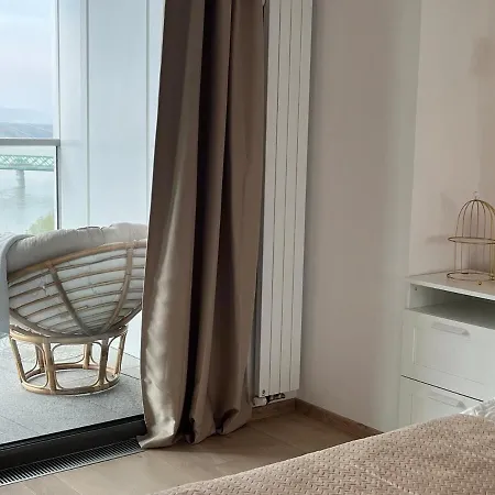 Luxury Aparment In Eurovea Tower *