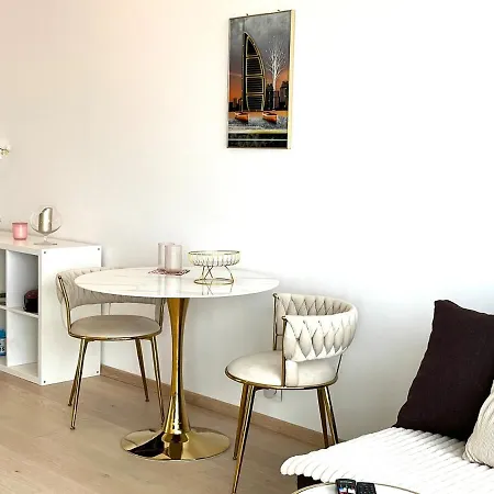 Luxury Aparment In Eurovea Tower Apartment