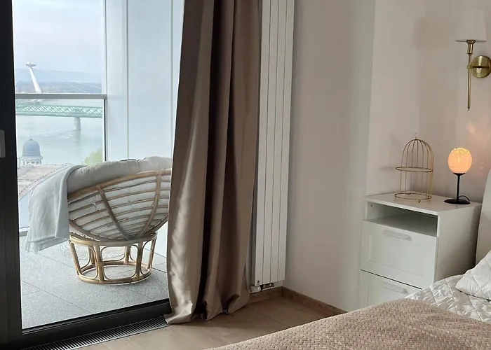 Luxury Aparment In Eurovea Tower *