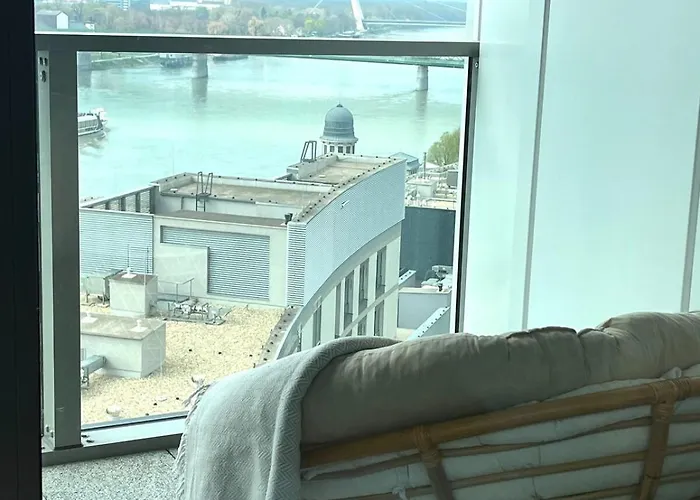 Luxury Aparment In Eurovea Tower Appartement *