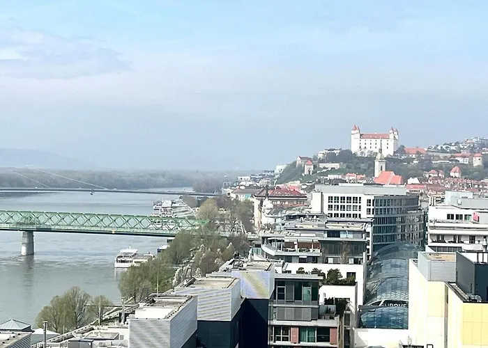 Apartment Luxury Aparment In Eurovea Tower Bratislava